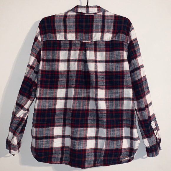 🦋 American Eagle Button Down - Picture 8 of 8